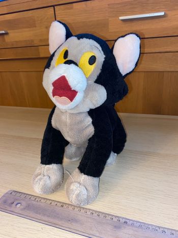 Peluche disney Disneyland Paris chat Pinocchio figaro plush