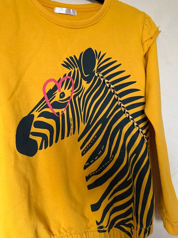 Pull molletonné avec volants imprimée zèbre fille 12 ans Gémo - photo numéro 4