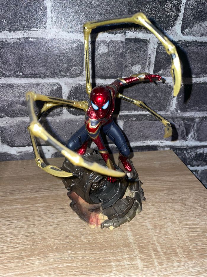 Figurine Spiderman Avengers EndGame - photo numéro 4