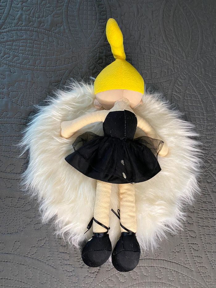 Poupée en peluche danseuse - photo numéro 4