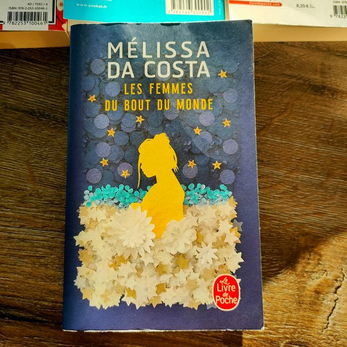 Lot livres Lucinda Riley Aurélie Valognes Agnès Ledig Mélissa da Costa - photo numéro 5