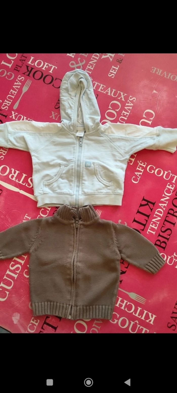 Vêtements  1 mois garçon - photo numéro 6
