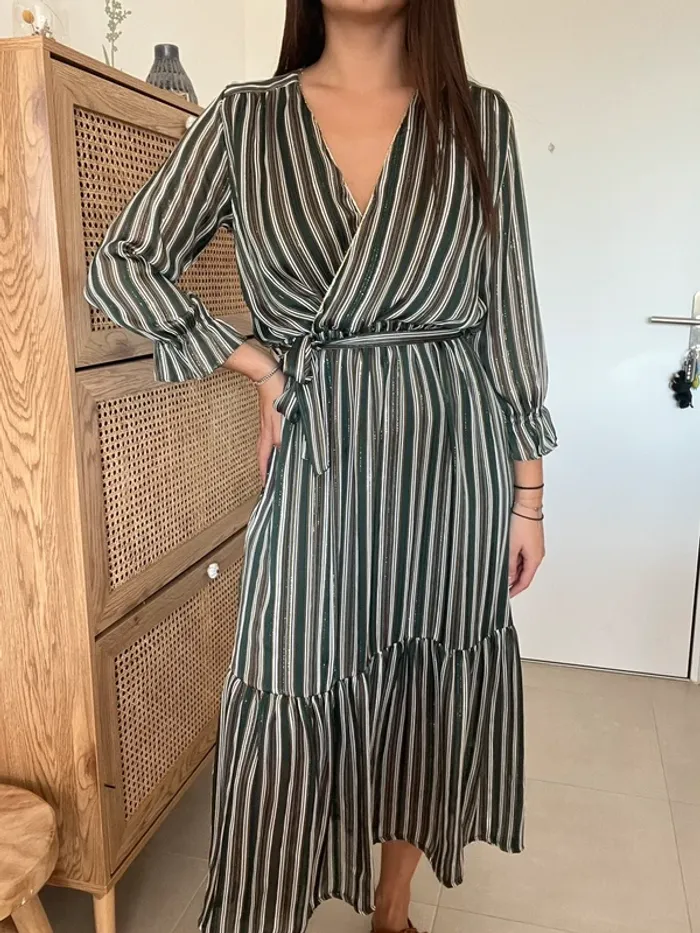 Robe longue verte à rayures Scarlet Roos