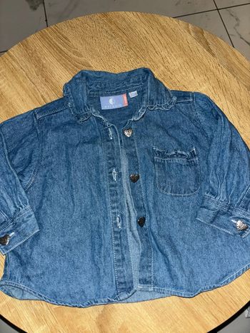 Veste en jean bébé 12 mois en excellent état Kiabi