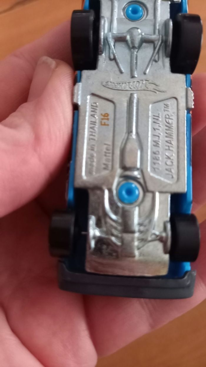 Voiture hotwheels Jack Hammer - photo numéro 4