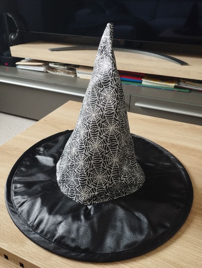 Déguisement sorcière 7/9 ans - photo numéro 3