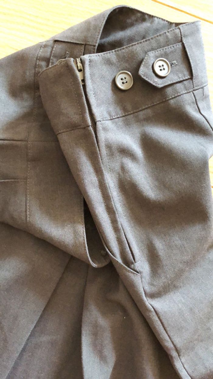 Jupe taille 40 / jupe habillé grise / tailleur / jupe droite / jupe boutons - photo numéro 4