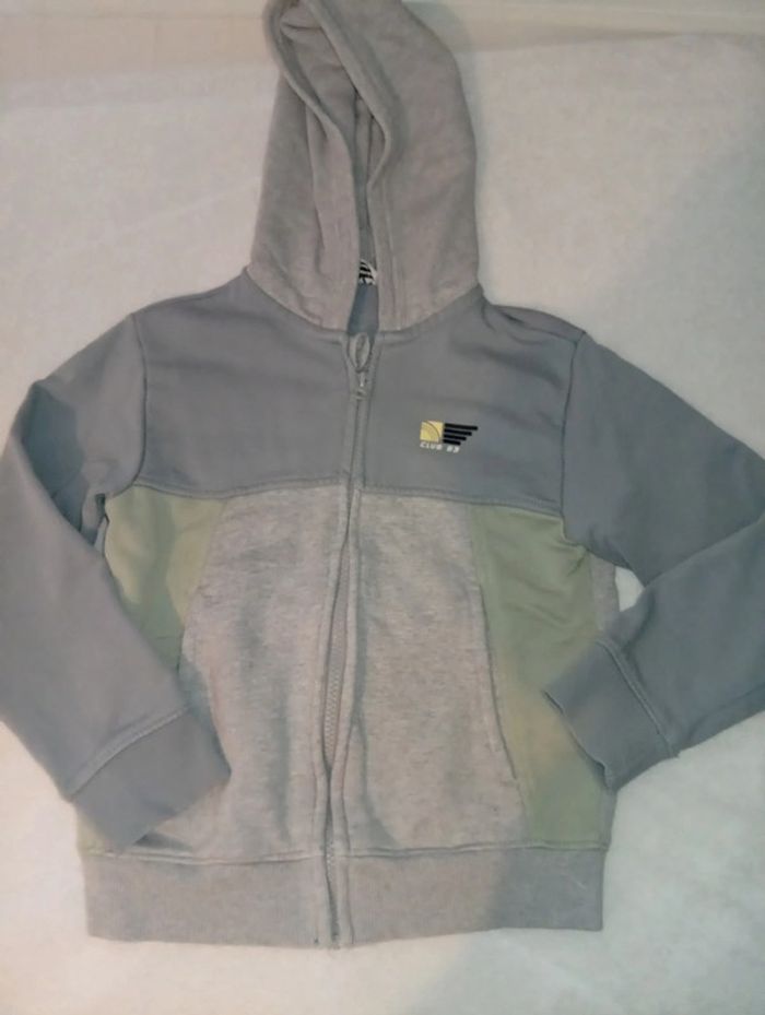 Gilet zippé tape a l'oeil