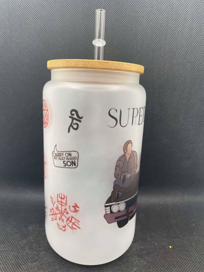 Gobelet en verre givré avec paille Supernatural / Dean winchester / Sam winchester - photo numéro 3