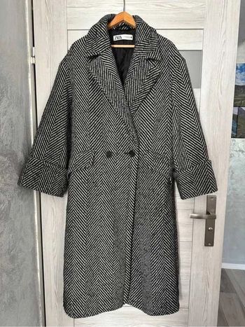 Manteau Zara long S oversize noir en très bon état