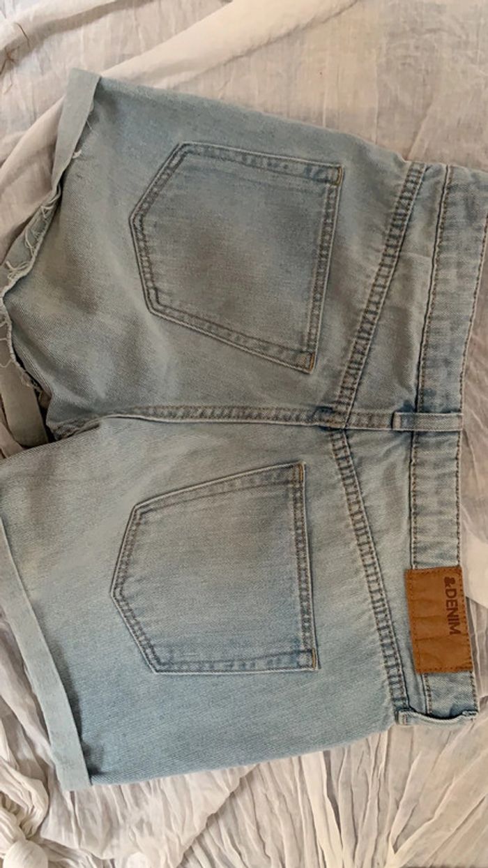 Short jean - photo numéro 2
