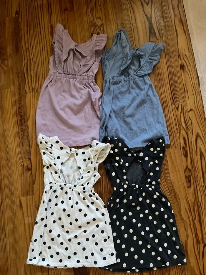 Lot 4 robes 5 ans - photo numéro 2