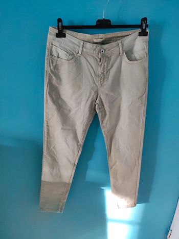 Jean beige effet un peu delaver