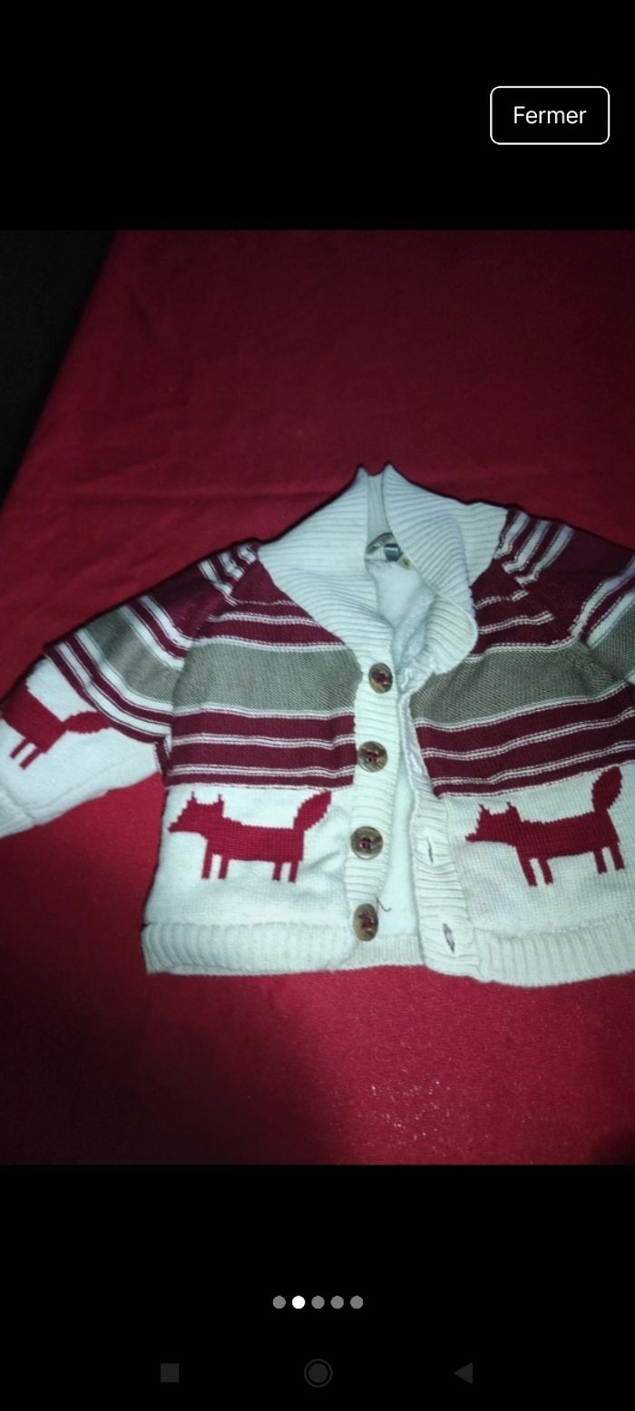 Très beau gilet bébé e15 - photo numéro 2