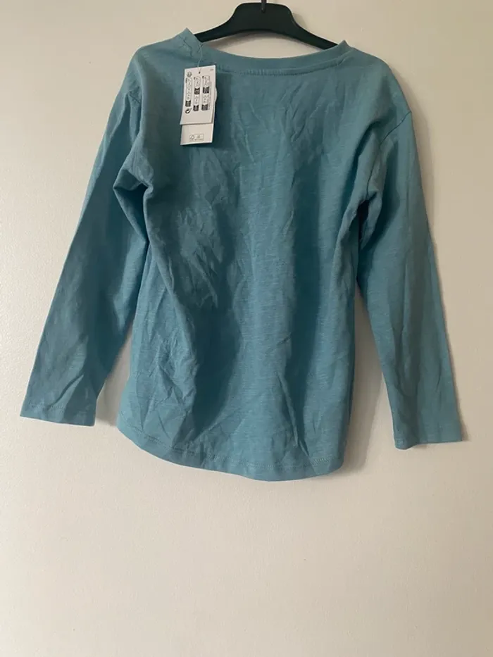 T-shirt manches longues bleu t5-6 ans neuf DD - photo numéro 3