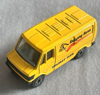 Camionnette M-B 207D KASIEN