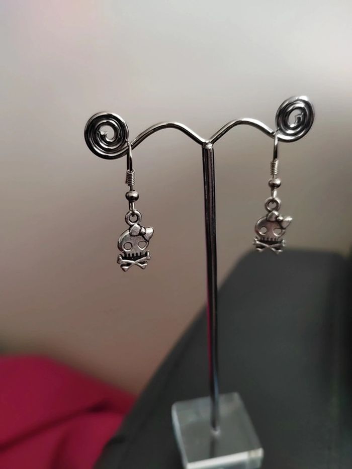 Boucles d'oreilles tête - photo numéro 2