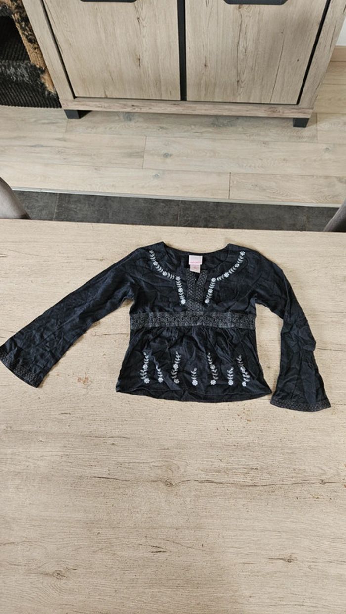Blouse à manches longues larges, noire avec broderie blanche, Xhilaration, S (4/5 ans), nickel - photo numéro 2