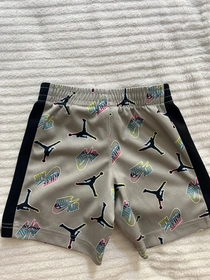 Short Jordan - photo numéro 4