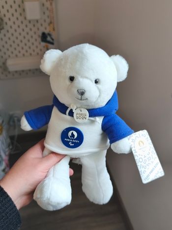 Ourson paris 2024