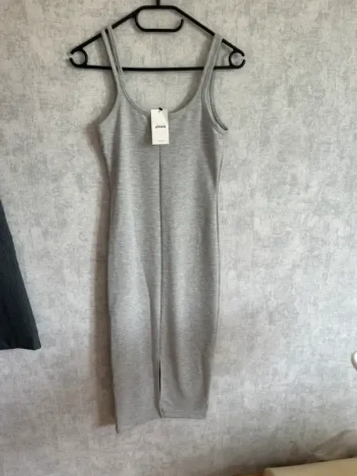 robe gris clair Pimkie à bretelles taille S - photo numéro 4