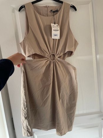 Robe Zara neuve