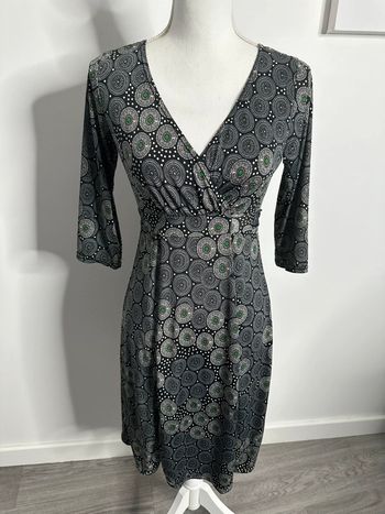 Robe bariolée noire blanche et verte La City 2YK T2 38 M