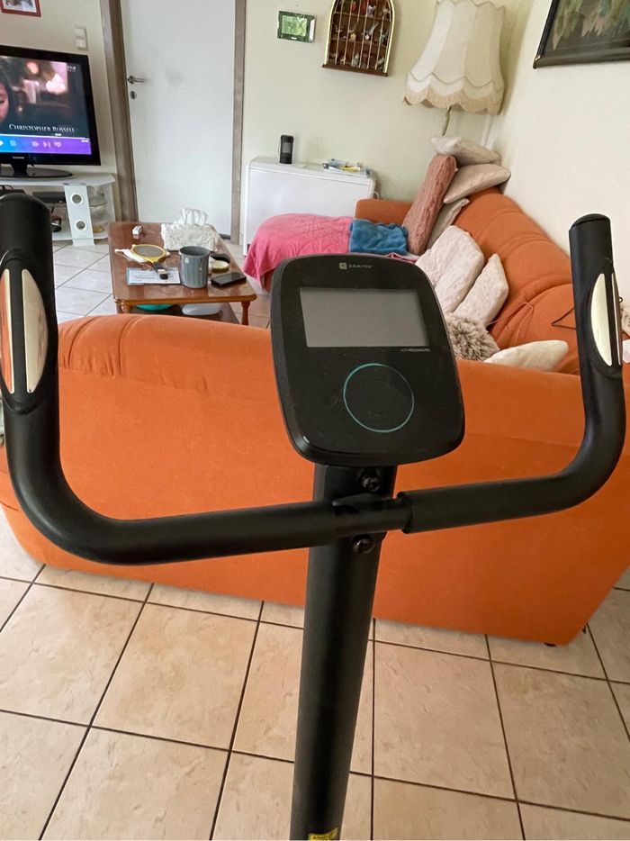 Vélo d’appartement - photo numéro 3