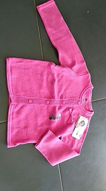 Gilet grain de blé 12 mois