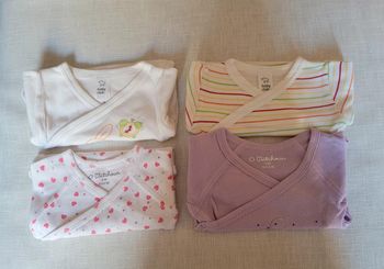 Lot de 4 bodies à manches longues