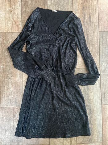 Robe noir pour les fêtes argentée Zara