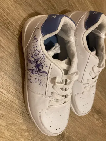 Basket stitch neuve pointure 39 disney