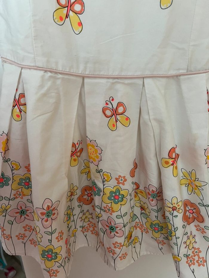Robe cérémonie C&A taille 116 - photo numéro 3