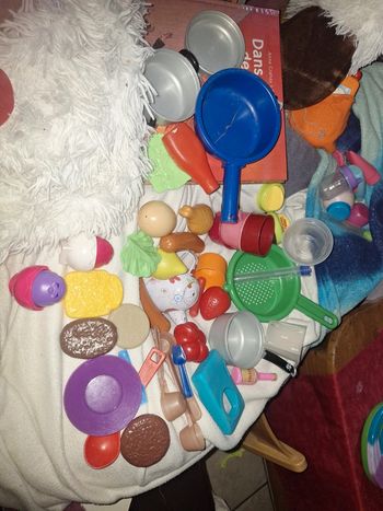 Très gros lot de dinette