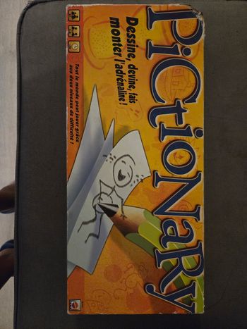 🎨 Pictionary – Neuf (boîte endommagée)