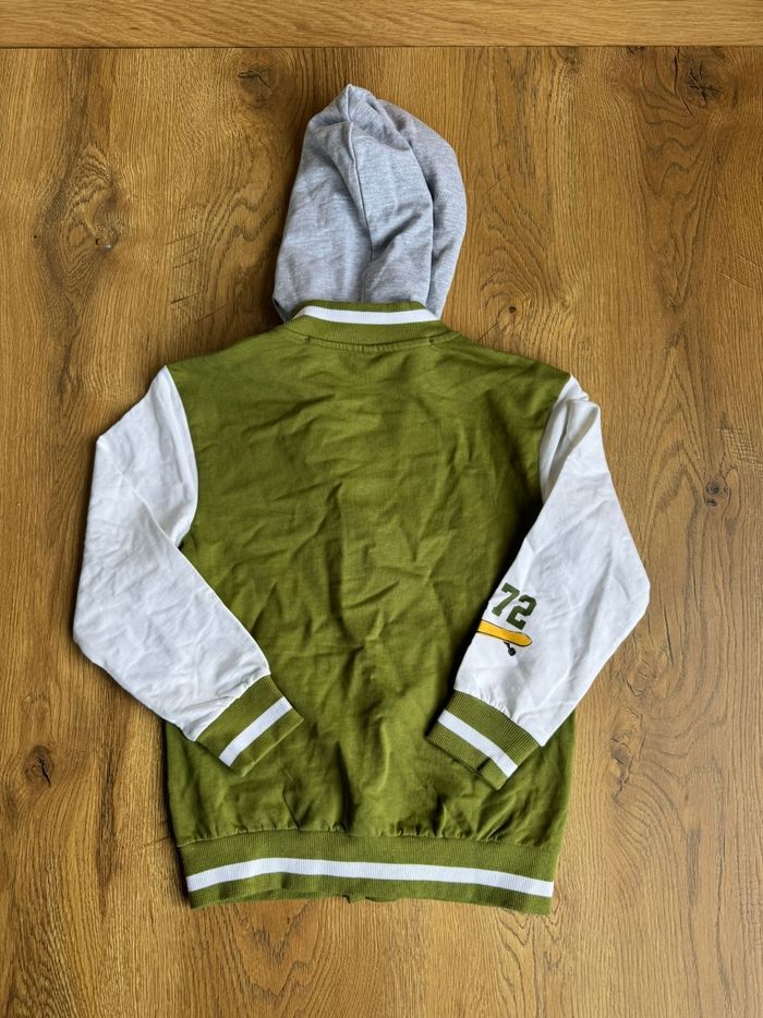 Veste sweat à capuche amovible verte kaki Idexe’ taille 8 ans –  petit défaut à la fermeture - photo numéro 5