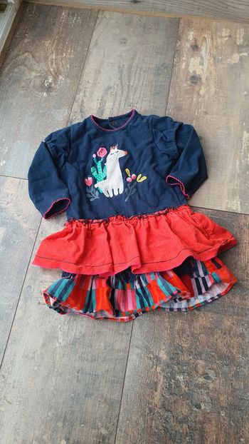 Robe catimini 6 mois en très bon état