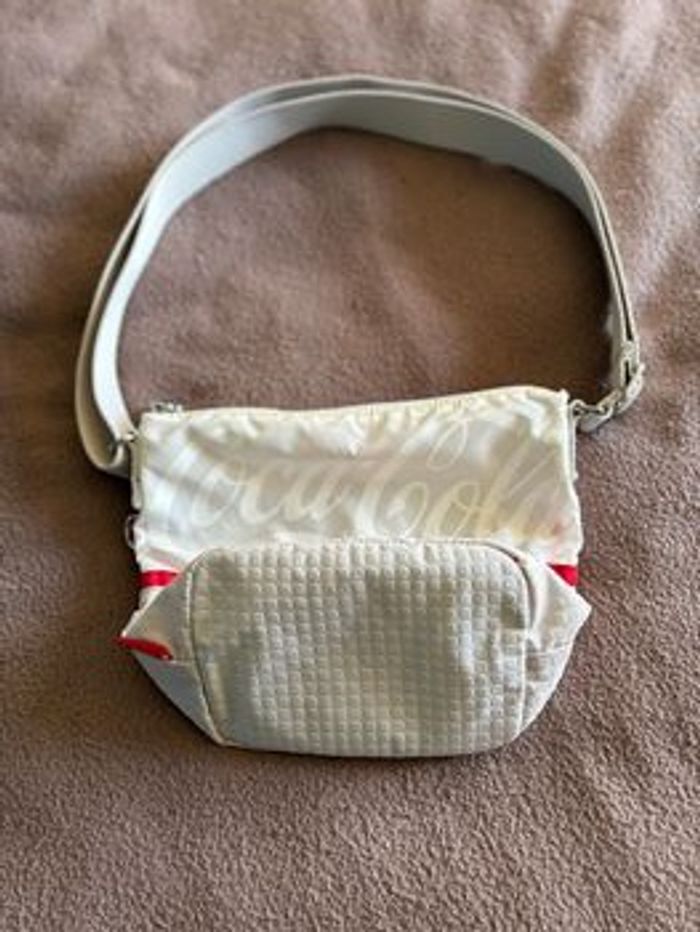 Sac à bandoulière kipling coca cola - photo numéro 3