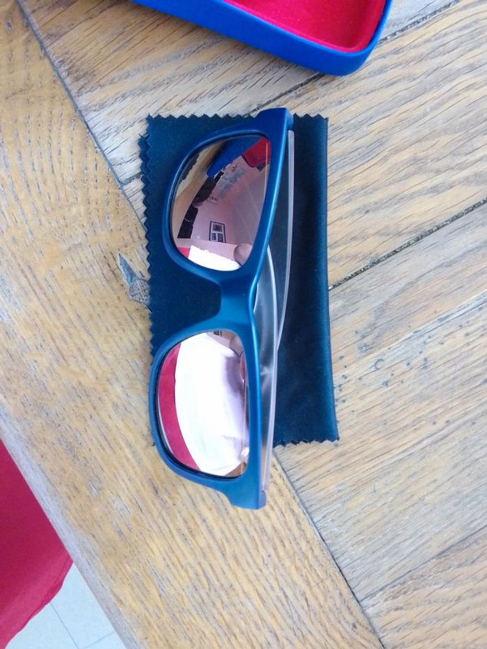Paire de lunettes + boîte a lunette Rayban. - photo numéro 3