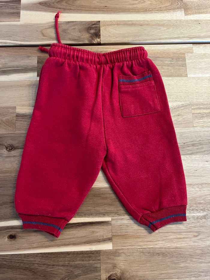 Survêtement 6 mois - photo numéro 3