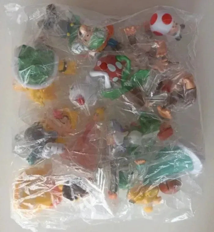 Lot de 18 Figurines Mario. Neuf - photo numéro 2