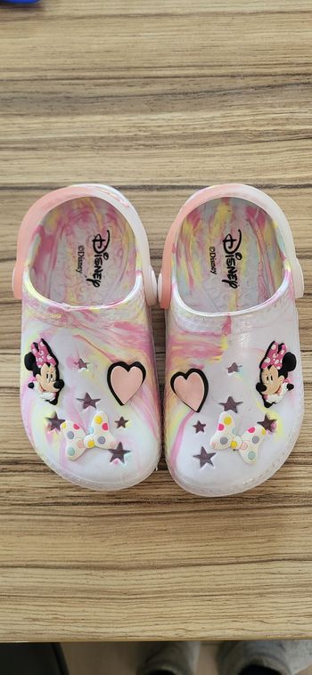 Crocs disney minnie