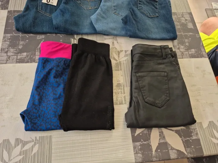 Lot de 7 pantalon 10/11 ans - photo numéro 3