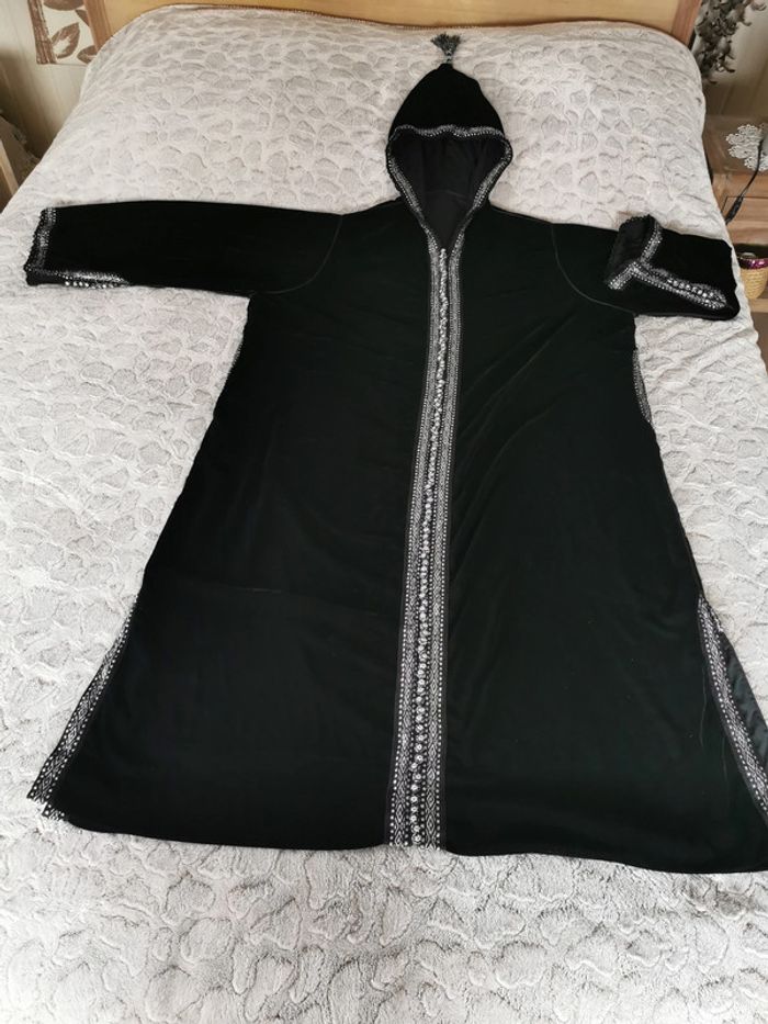 Robe à capuche orientale style kaftan en velours noir pour femme - photo numéro 12