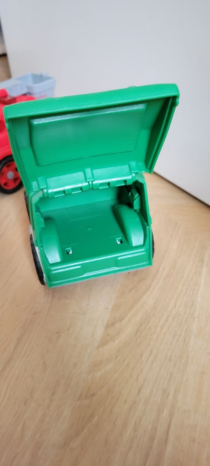 Set de 3 camions et 3 figurines - photo numéro 3