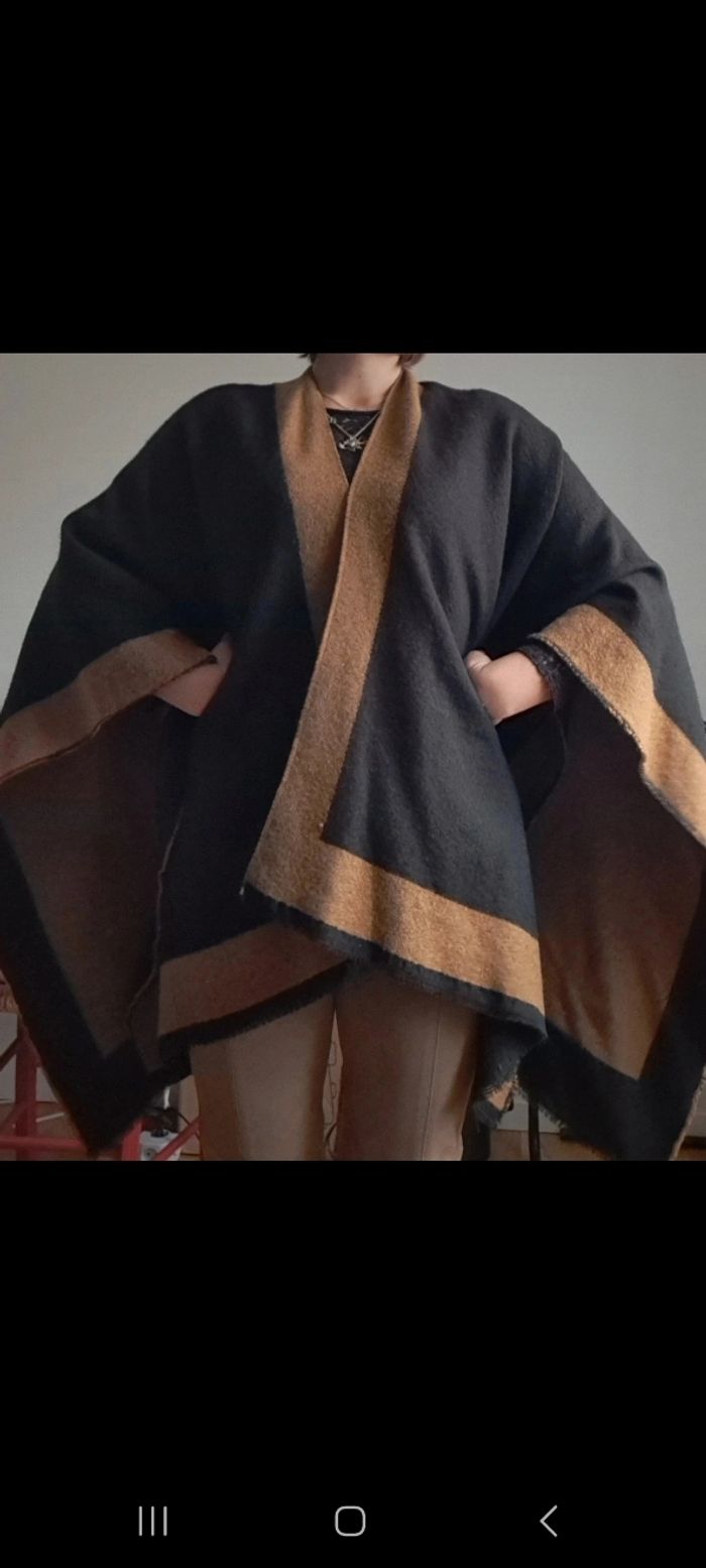 Poncho noir & camel camaïeu taille Unique - photo numéro 4