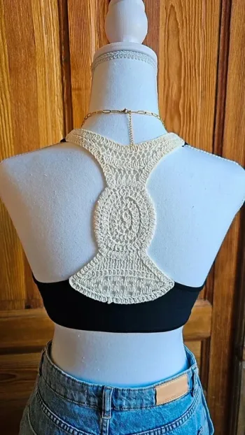 Maillot Etam noir crochet au dos