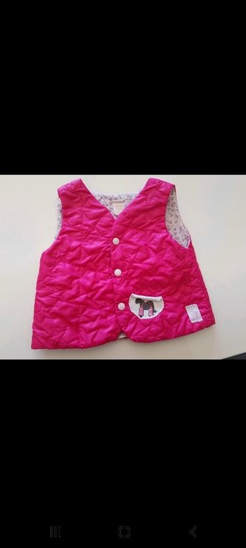 Gilet sans manche taille 12mois