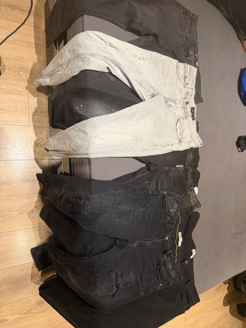 Lot 5 Jean , Zara , celio 