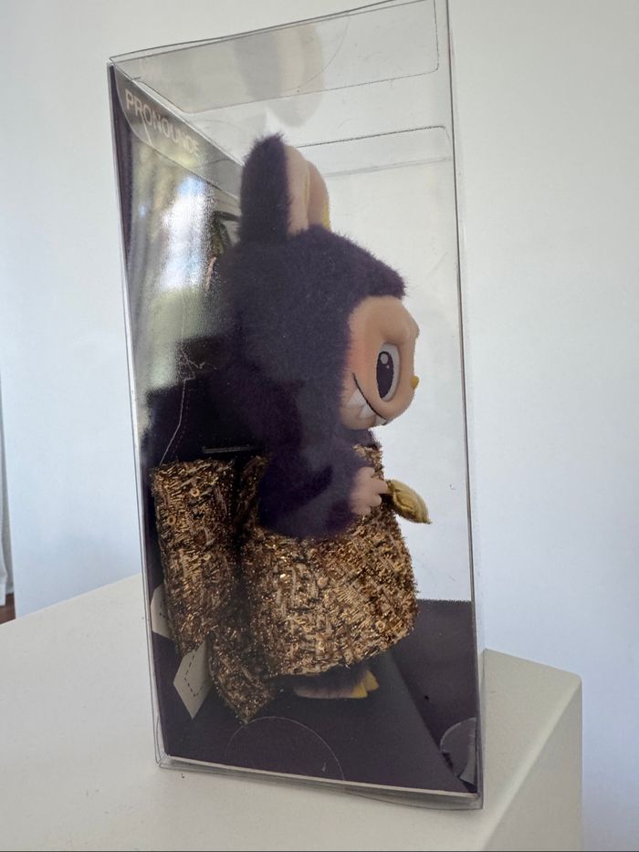 Pop Mart LabubuThe Monster wings of fortune - photo numéro 3